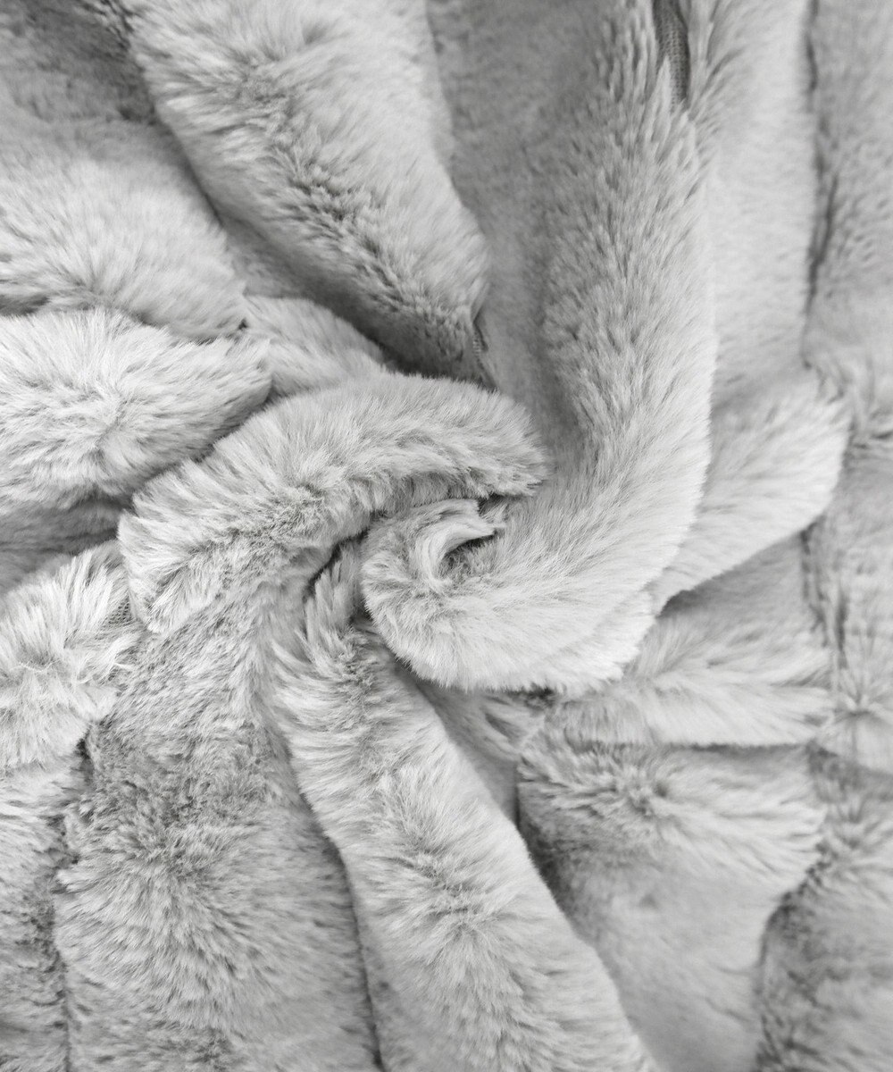 Tiaclasse 【2WAY】着回し自由のリバーシブルキルトフェイクファーベスト 