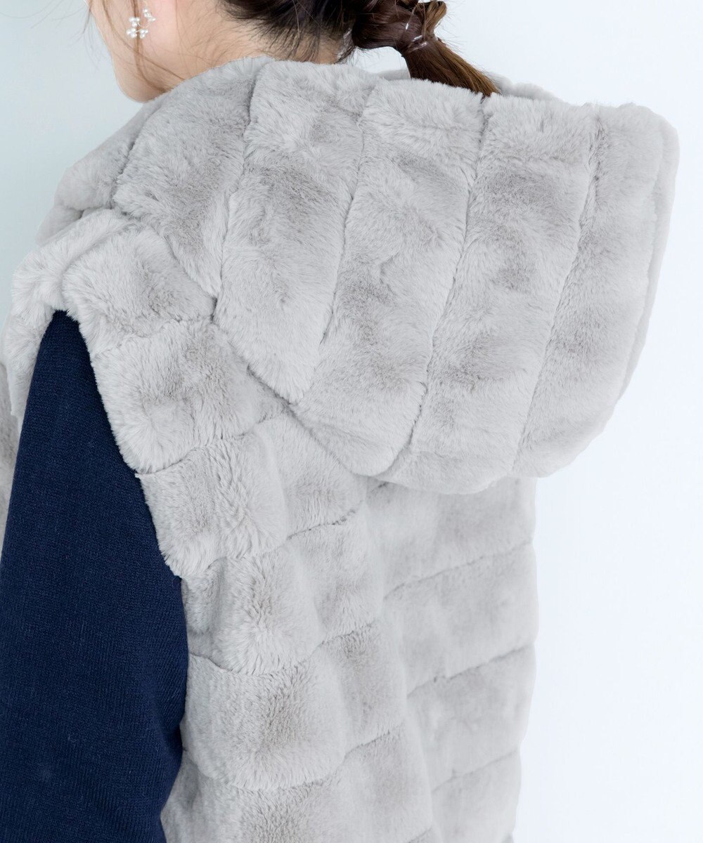 Tiaclasse 【2WAY】着回し自由のリバーシブルキルトフェイクファーベスト 