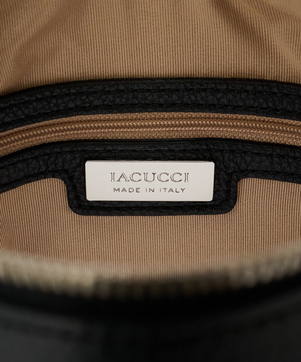 IACUCCI ＜GISELe 10月号掲載＞ベルタ S CERVO 