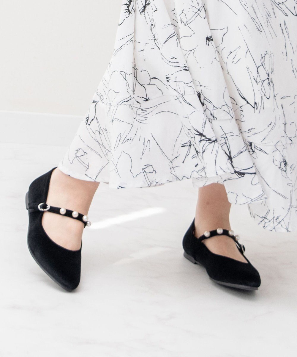 Bridget Birkin 【Bridget Birkin】パールストラップメリージェーンパンプス 