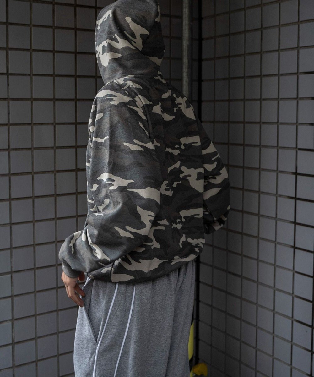 WEGO 【ユニセックス着用ITEM】パターンメタルワンポイントプルパーカー 