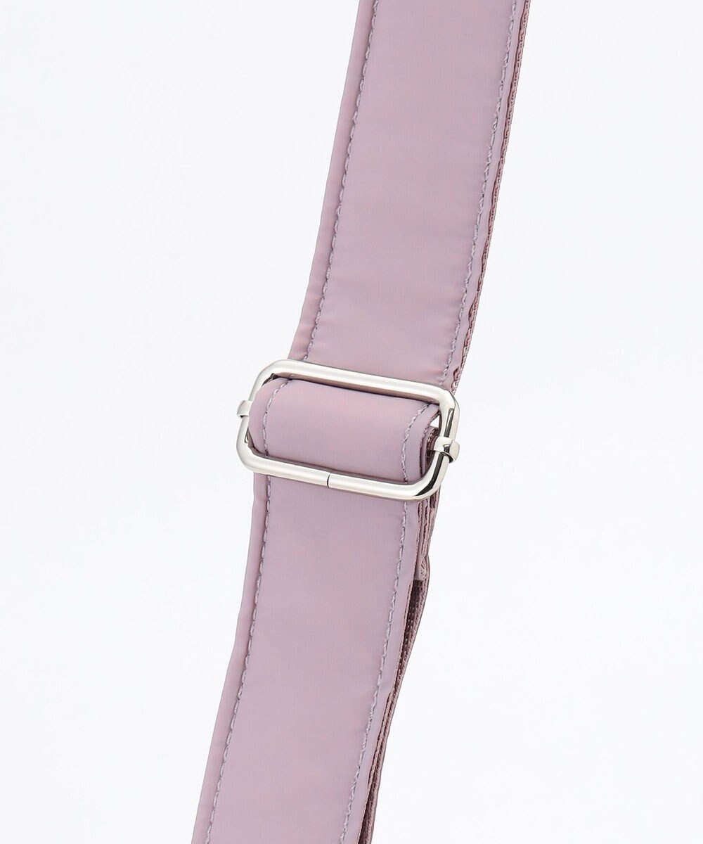 Y'SACCS ナイロンキルティングボディバッグ 