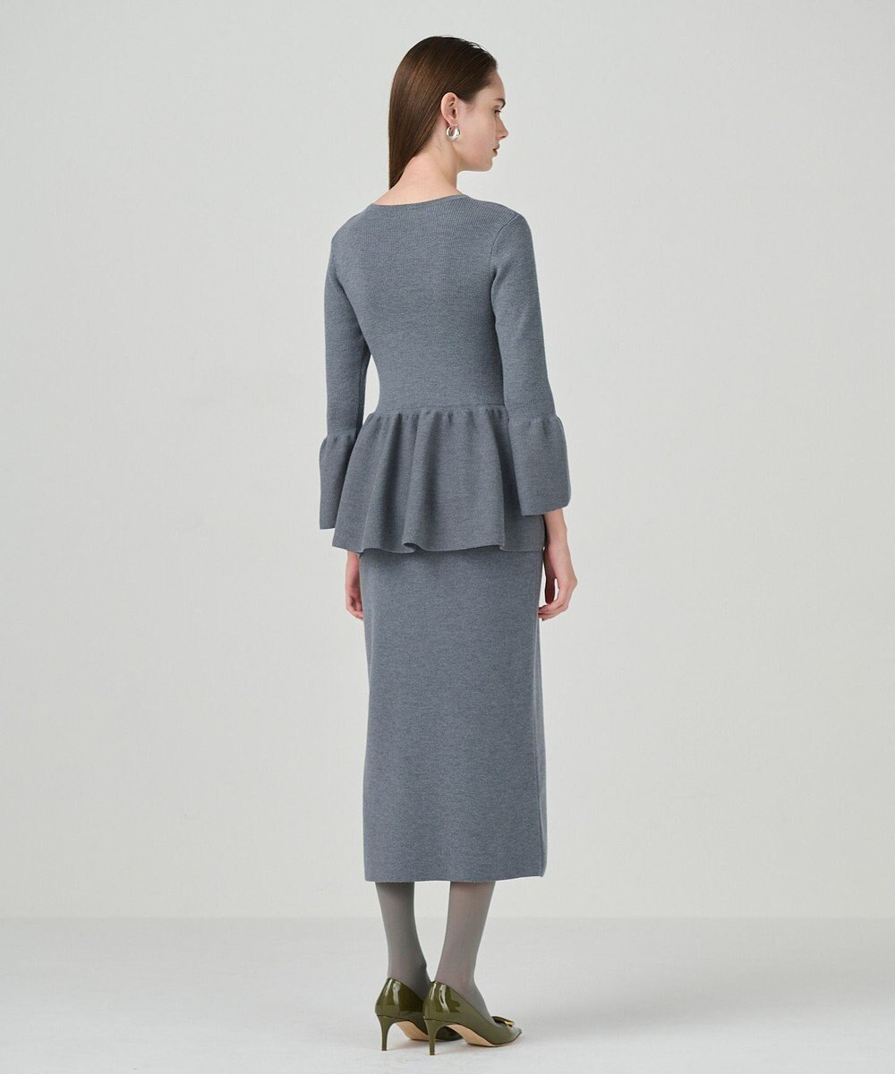 GRACE CONTINENTAL ペプラムニットワンピース 