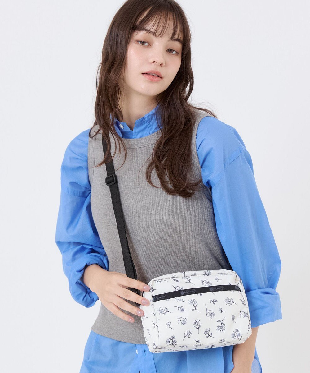 LeSportsac DANIELLA CROSSBODY/インクスケッチドフローラルアイボリー 