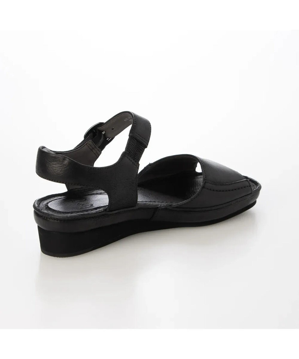 ing <ing>【WEB限定】【サスティナブル】ウエッジヒールレザーサンダル 