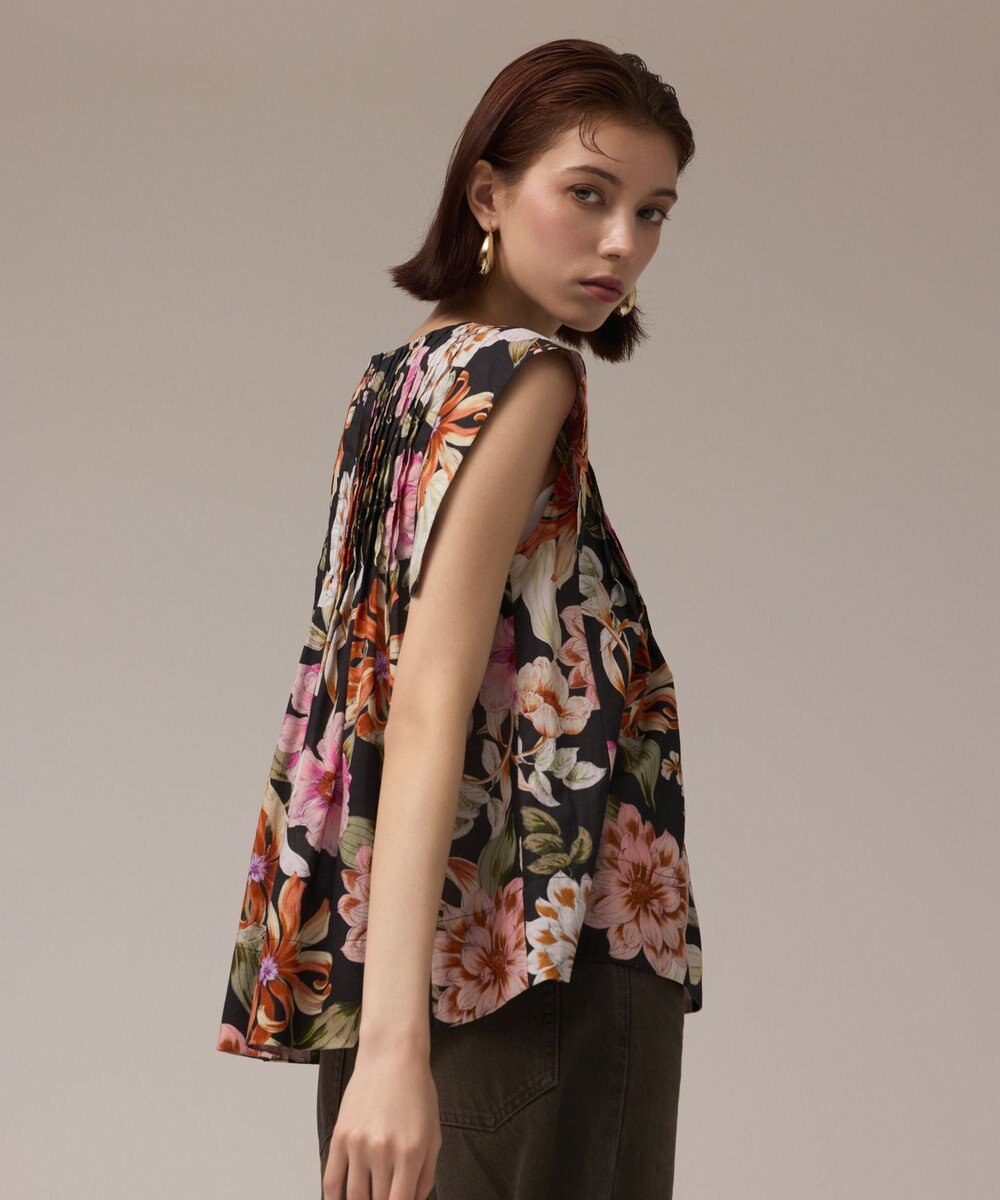 GRACE CONTINENTAL フラワープリントタックブラウス 