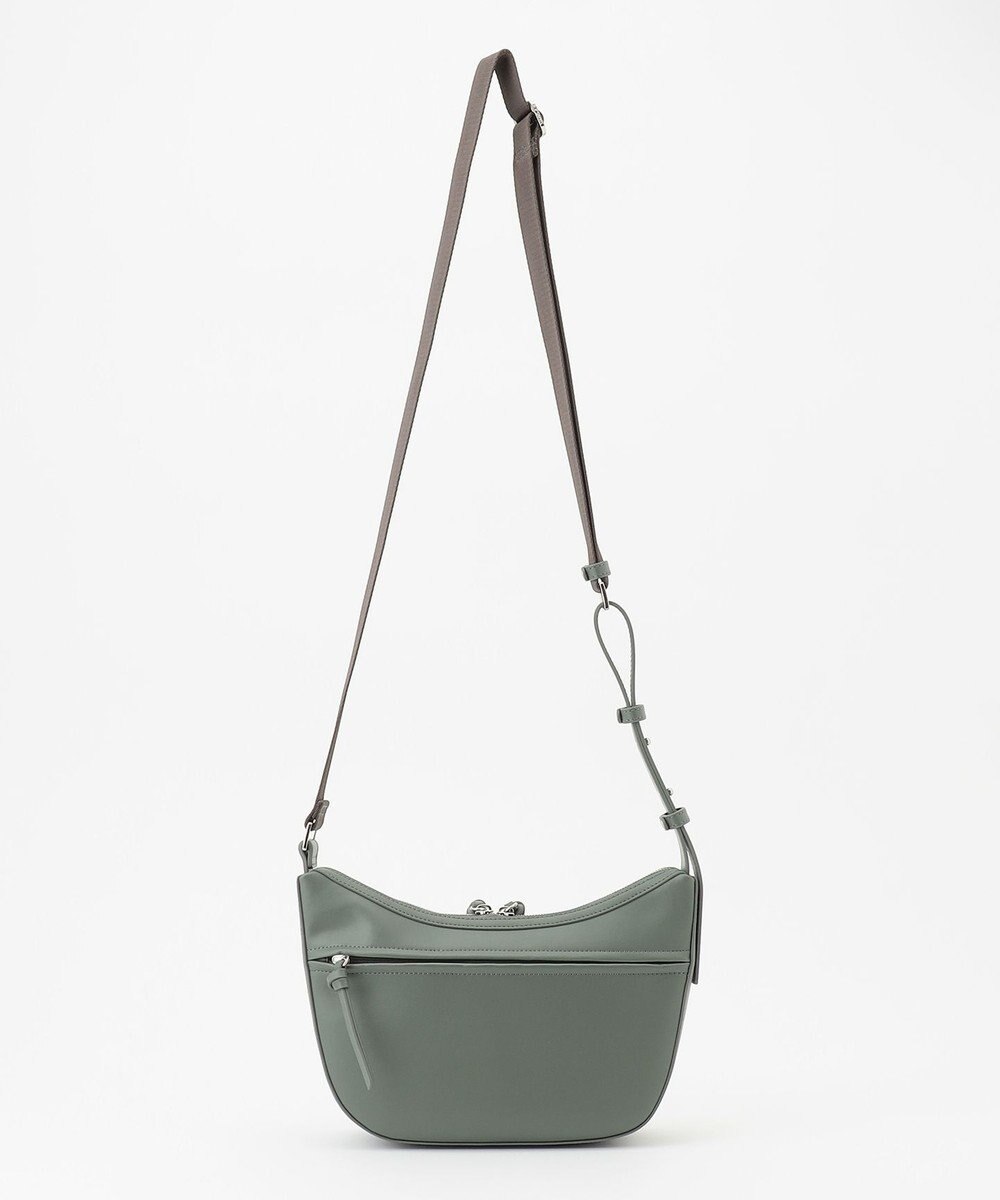 Y'SACCS ハーフムーンボディショルダーバッグ 