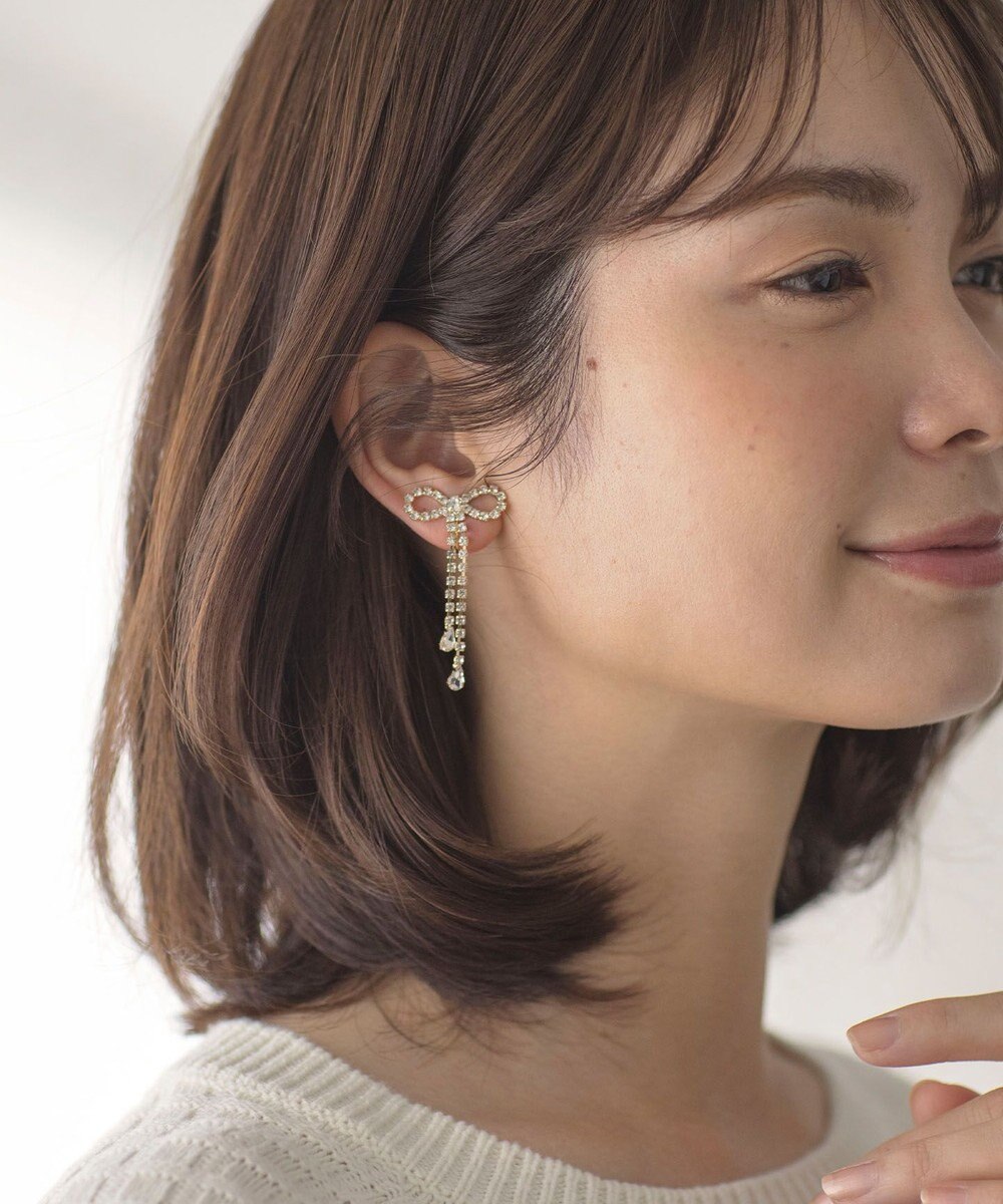 組曲 【好評につき追加販売】ダイヤレーンリボンイヤリング 