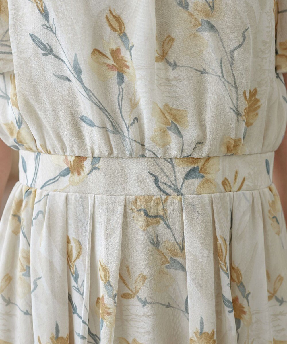 Tiaclasse 大花柄シフォンワンピース 