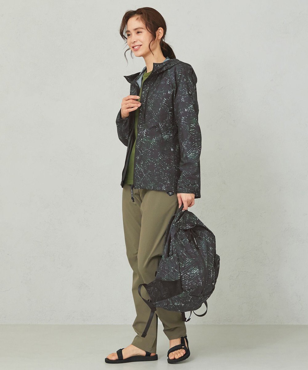 JOSEPH ABBOUD MOUNTAIN 【UNISEX】3Dエンボスリーフ バックパック 