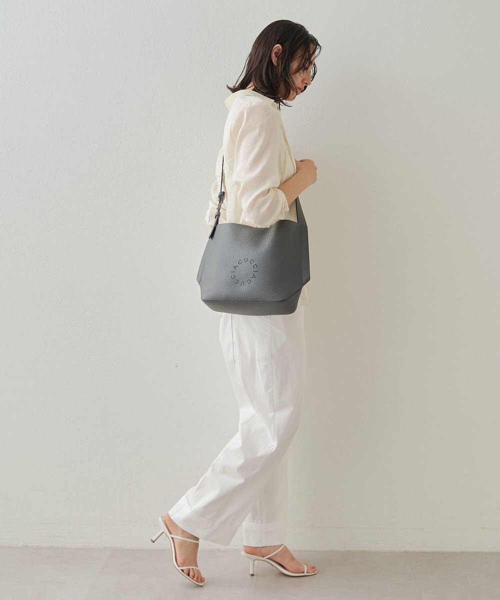 IACUCCI ルオータ ミディアムショルダー ALCE 