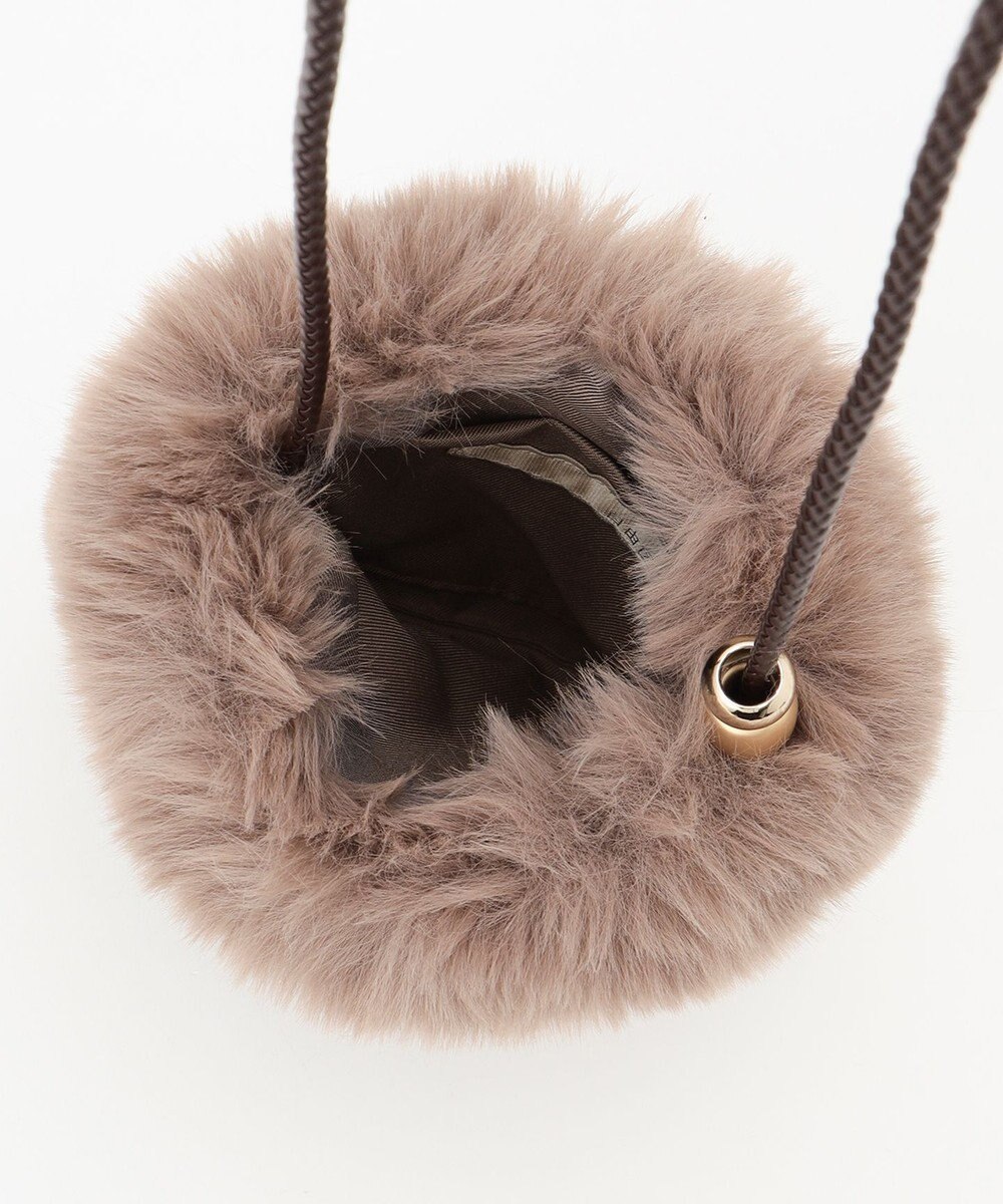 自由区 フェイクファーポシェット 