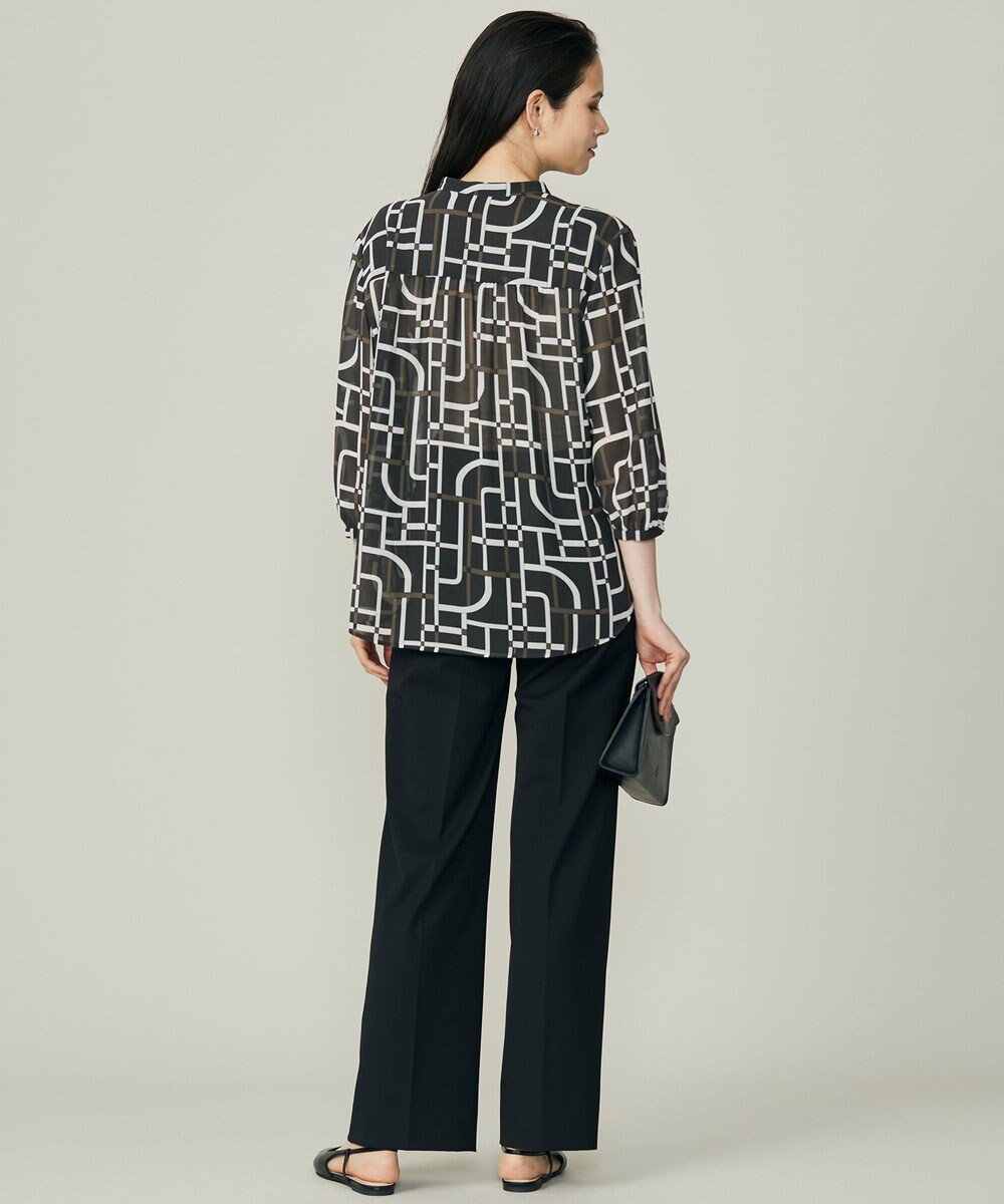 自由区 L 【17号サイズまで展開】ジオメトリックレトロプリント ブラウス 
