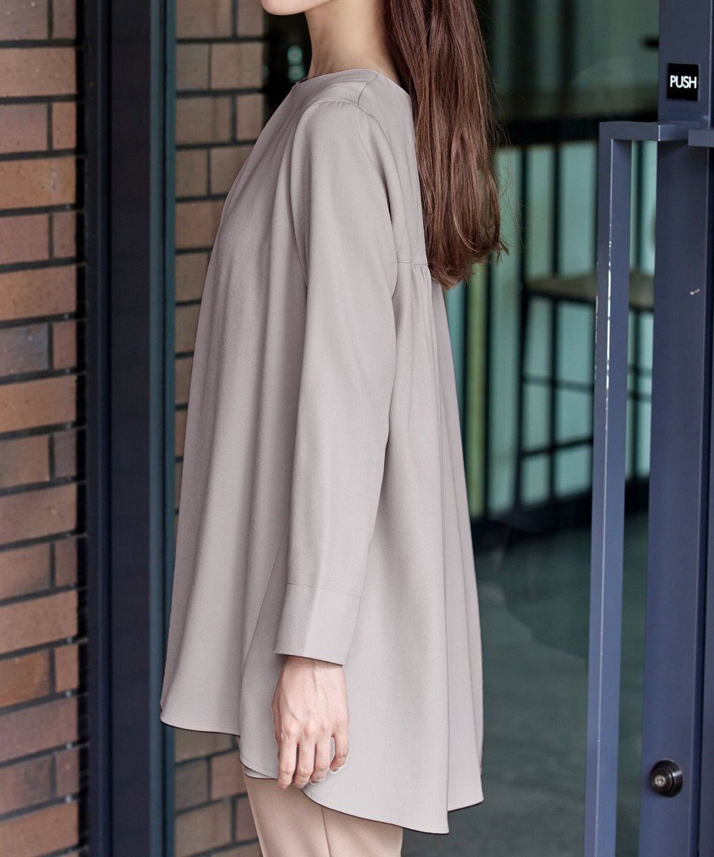 Tiaclasse L 【洗える】フロントタックバックギャザーフレアチュニックブラウス 