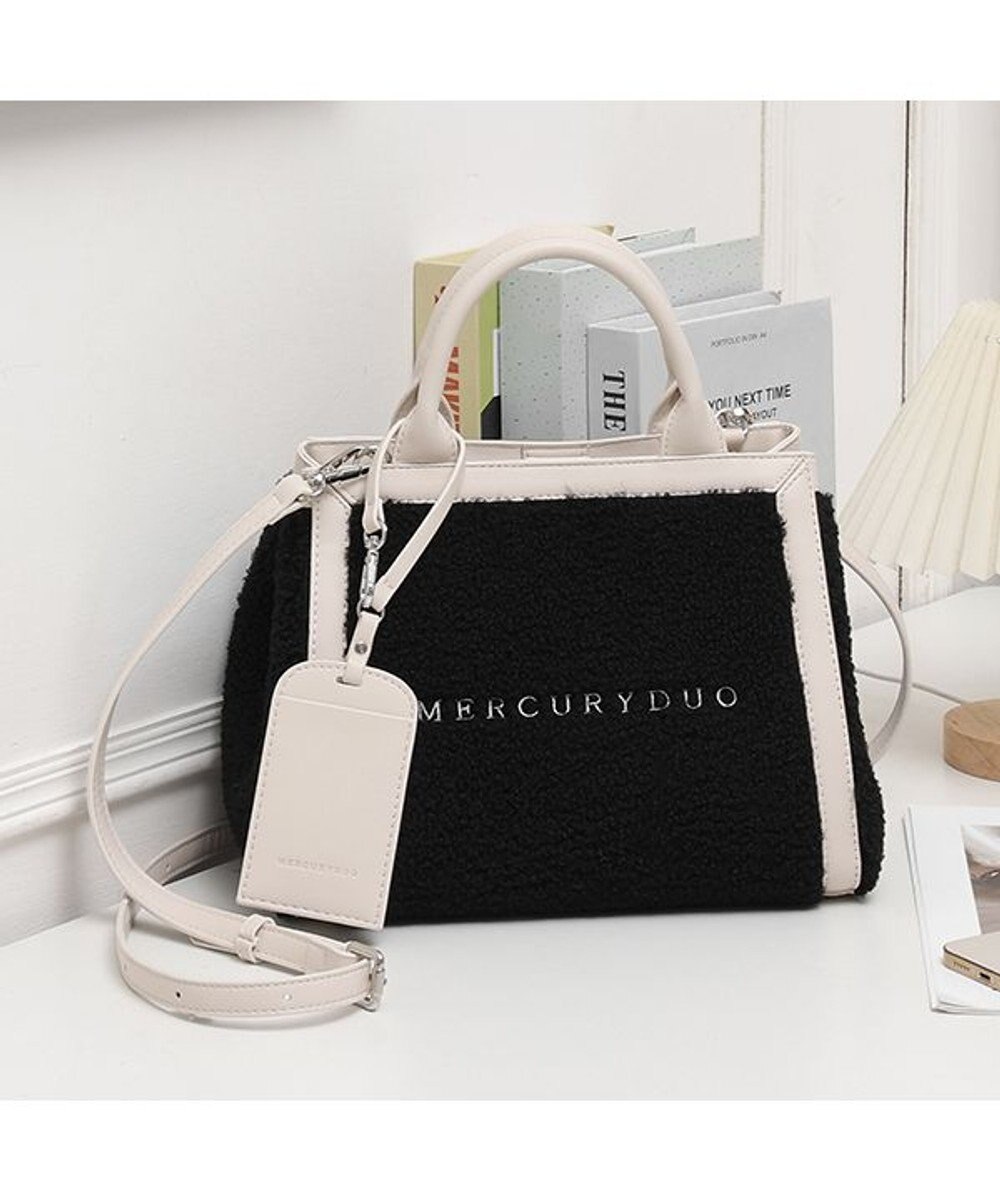 style code 【MERCURYDUO/マーキュリーデュオ】カードケース付　ロゴ刺繍ボアトートバッグ 