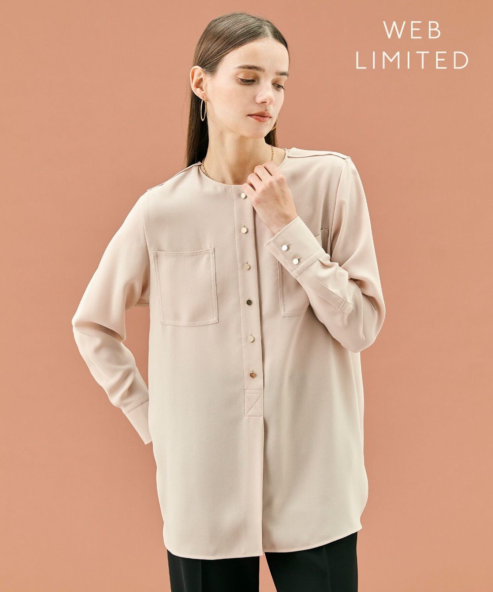 BEIGE， 【WEB限定・洗える】CLARION / ゴールド釦クルーネックブラウス 