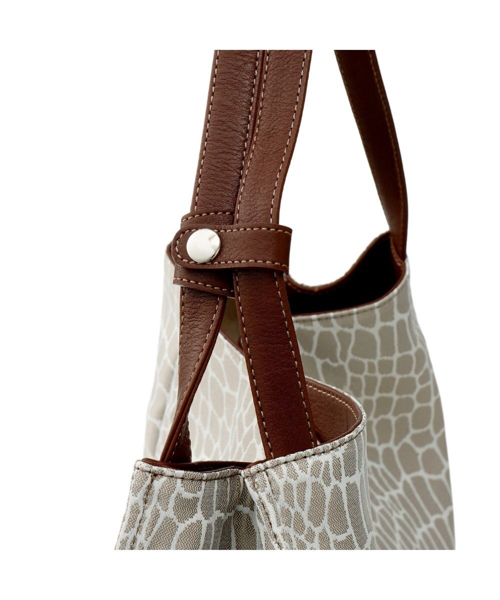 IBIZA ココディーロ　セミショルダーバッグ 