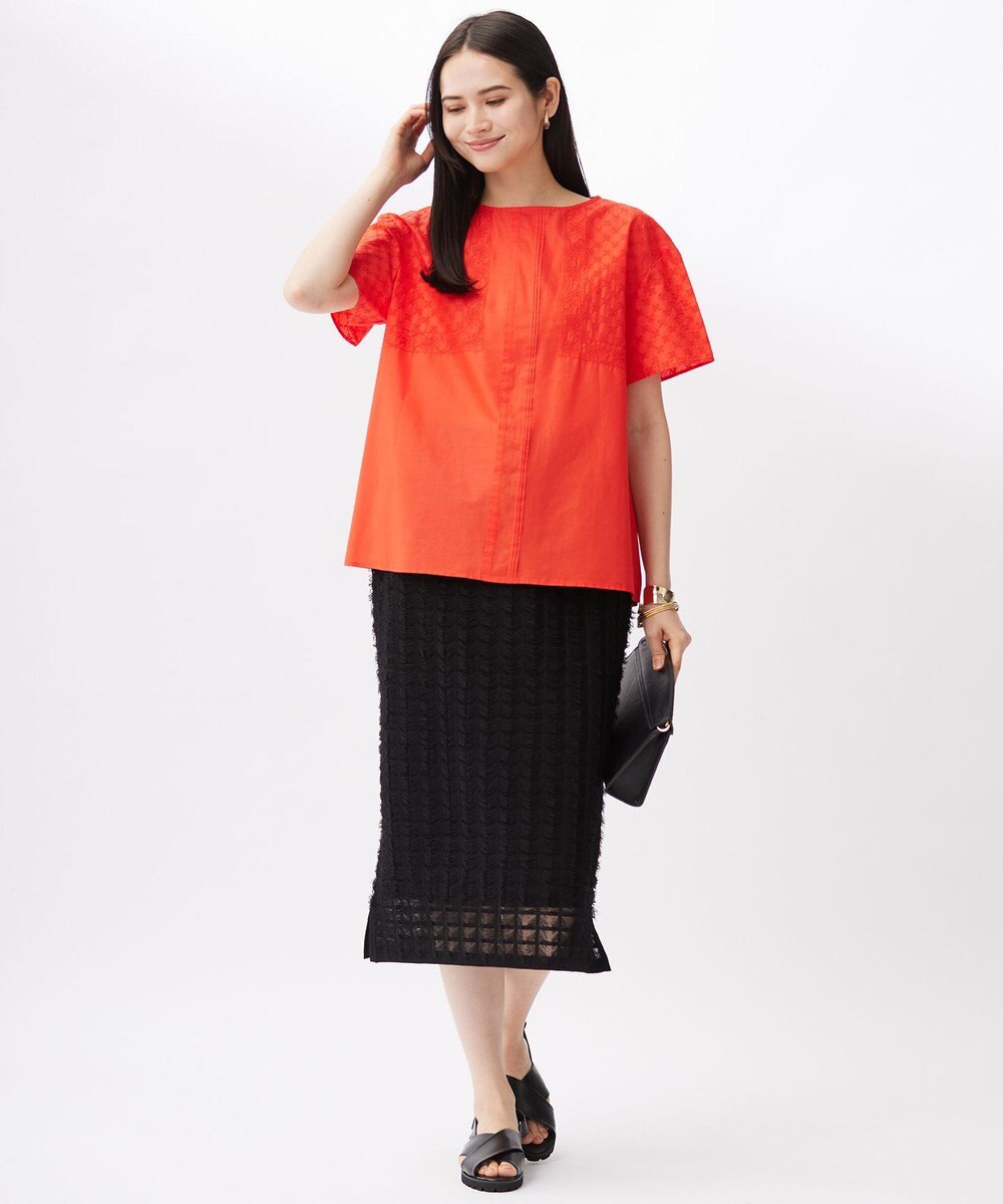 自由区 L 【接触冷感・洗える】エンブロイダリーローン Tブラウス 