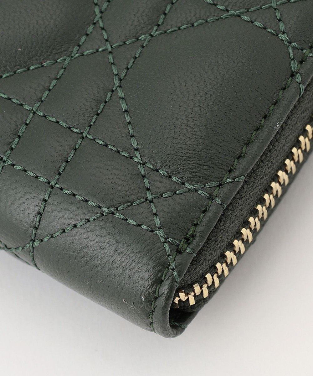 LA BAGAGERIE シープキルティング　ラウンドウォレット 