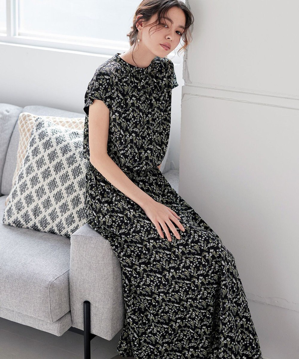 Tiaclasse 【洗える】花柄フレンチスリーブワンピース 