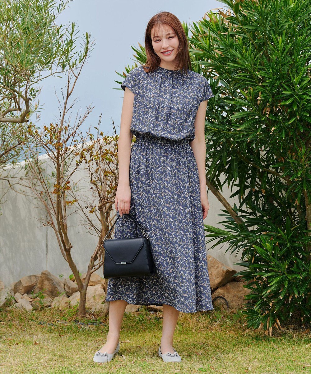 Tiaclasse 【洗える】花柄フレンチスリーブワンピース 