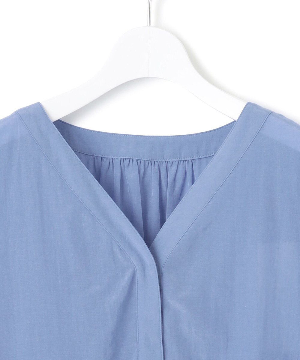 23区 L 【Lサイズ限定/接触冷感/速乾性/洗える】エアリーブライトローン Vネックワンピース 