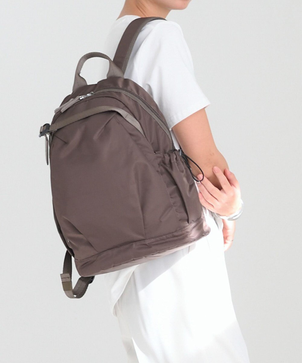 ACE BAGS & LUGGAGE W&.Day/Night アウリンコ ラウンドリュック B5 11.0インチタブレット 15173 ダブルアンドデイナイト 