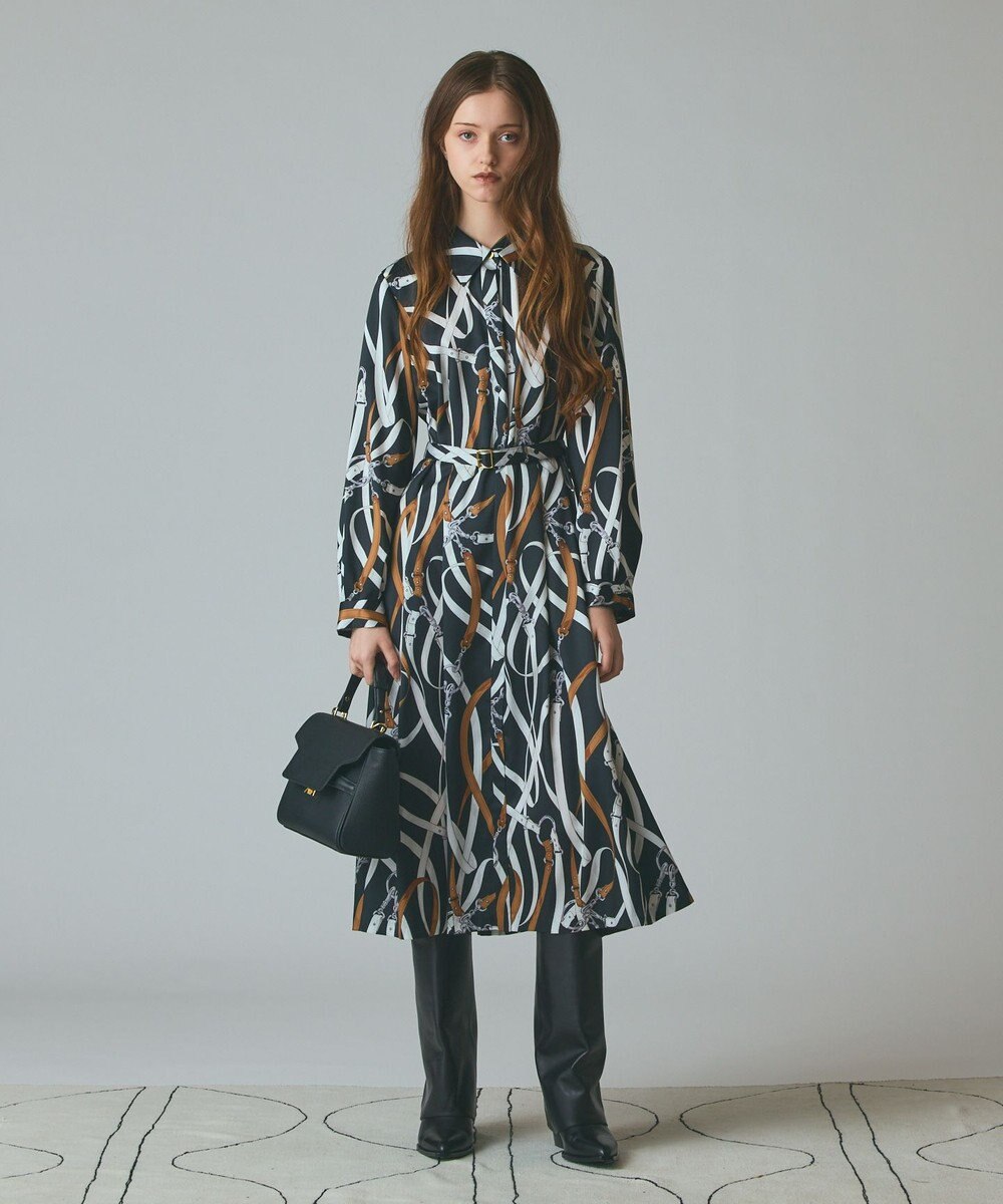 GRACE CONTINENTAL ベルトプリントシャツドレス 
