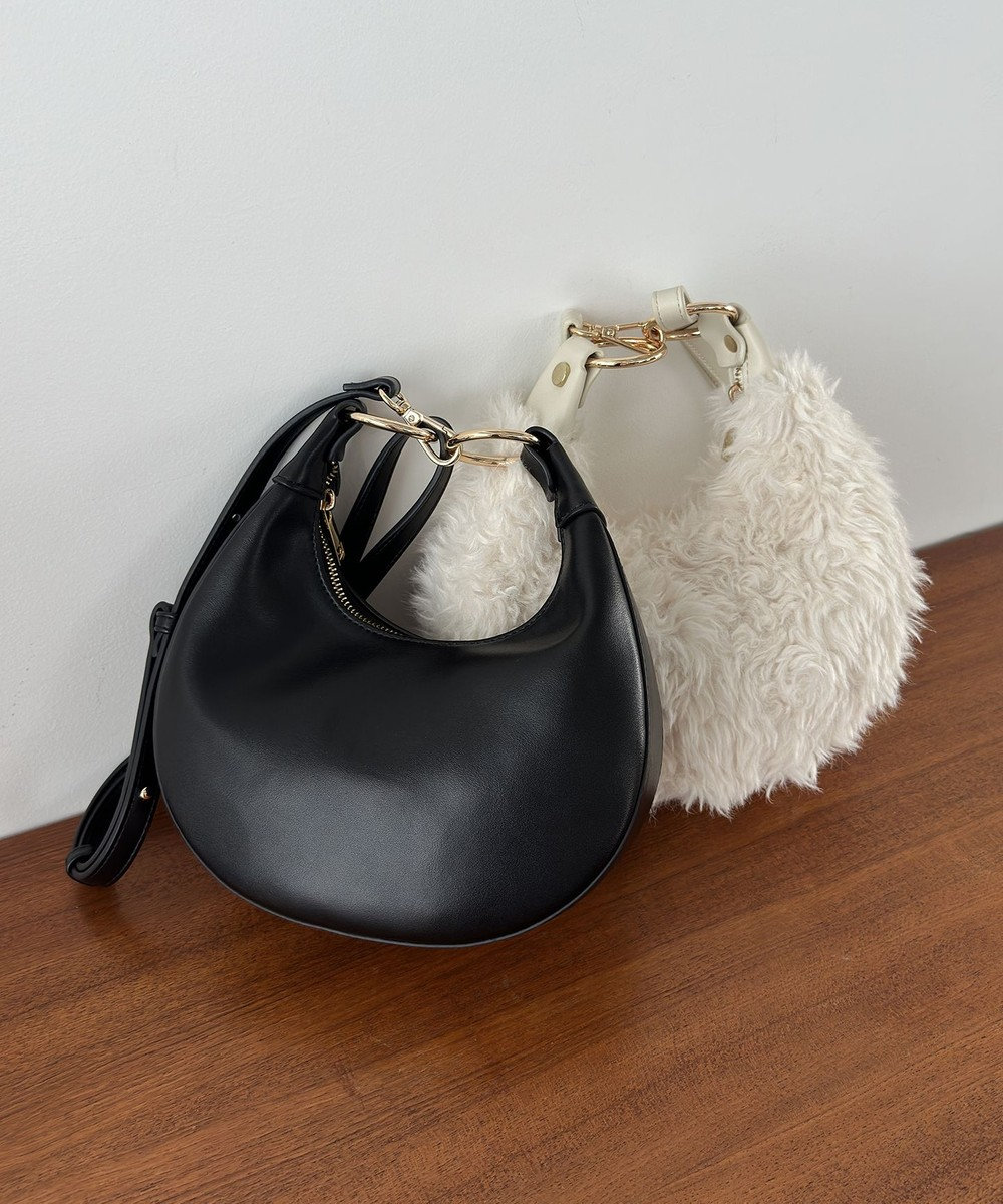 組曲 【加藤ローサさん着用】キャットショルダー バッグ 