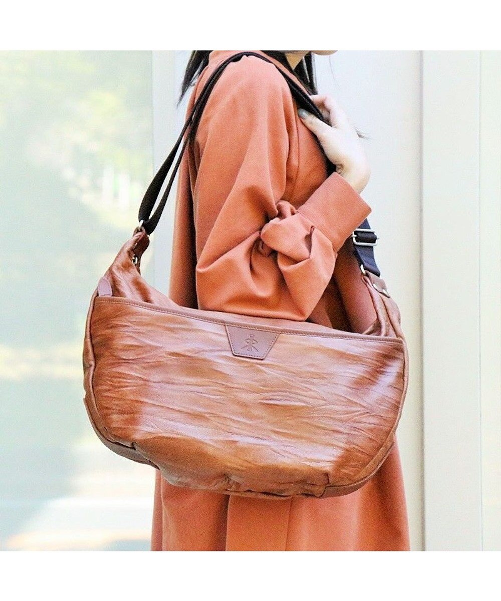 Regalo Felice 【日本製 / 本牛革 / 大容量】ショルダー大 / REGALO 