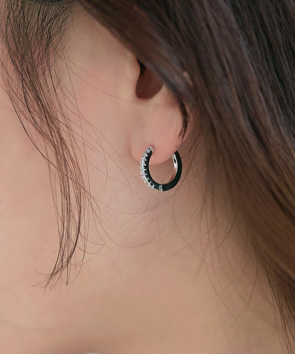 Tiaclasse 【金属アレルギー対応／選べる2種類】ラインピアス 