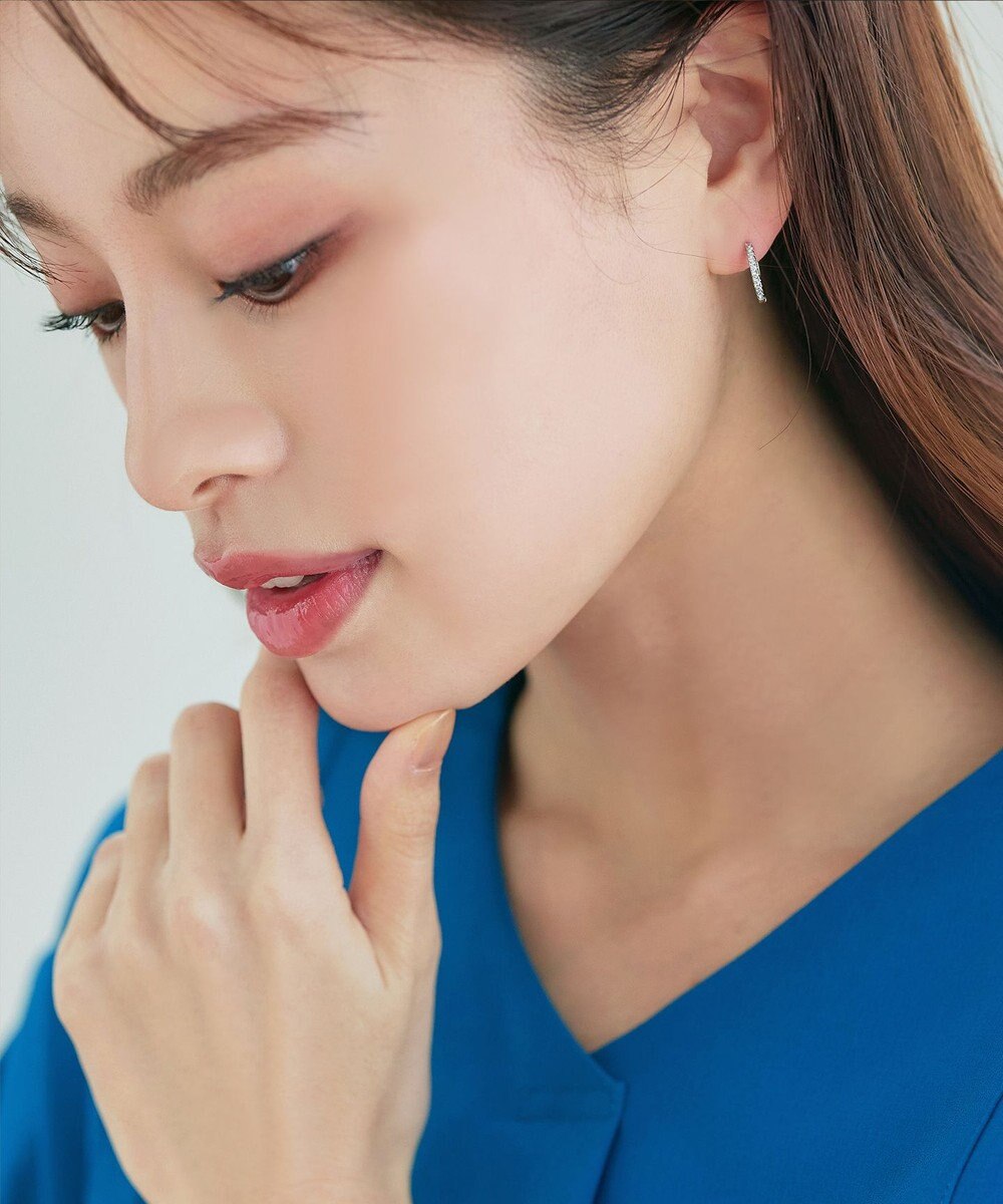 Tiaclasse 【金属アレルギー対応／選べる2種類】ラインピアス 