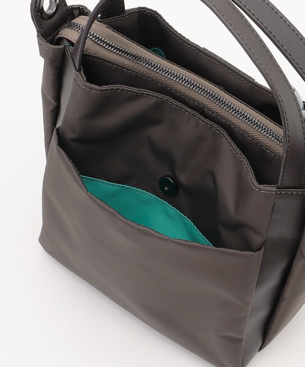 Y'SACCS 【大人のおしゃれ手帖10月号掲載】市川実和子×Y'SACCS　ナイロンすっきりミニマムトート 