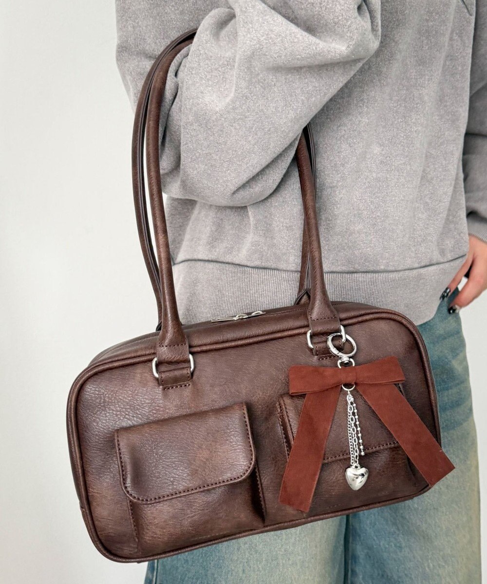 WEGO チャーム付きスクエアボストンバッグ 