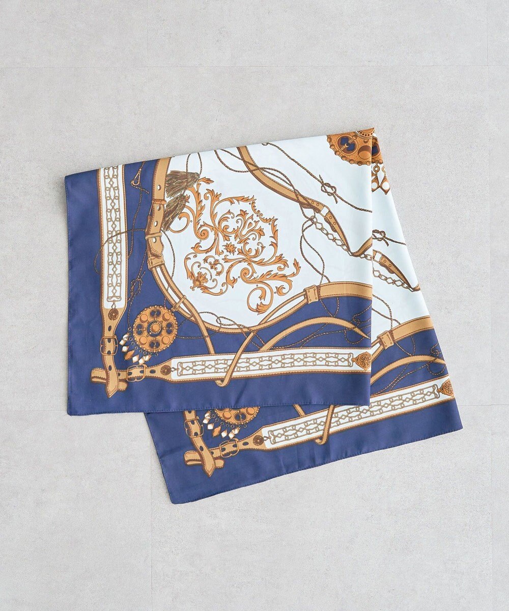 Green Parks ・ベルトタッセルスカーフ　９０×９０ 