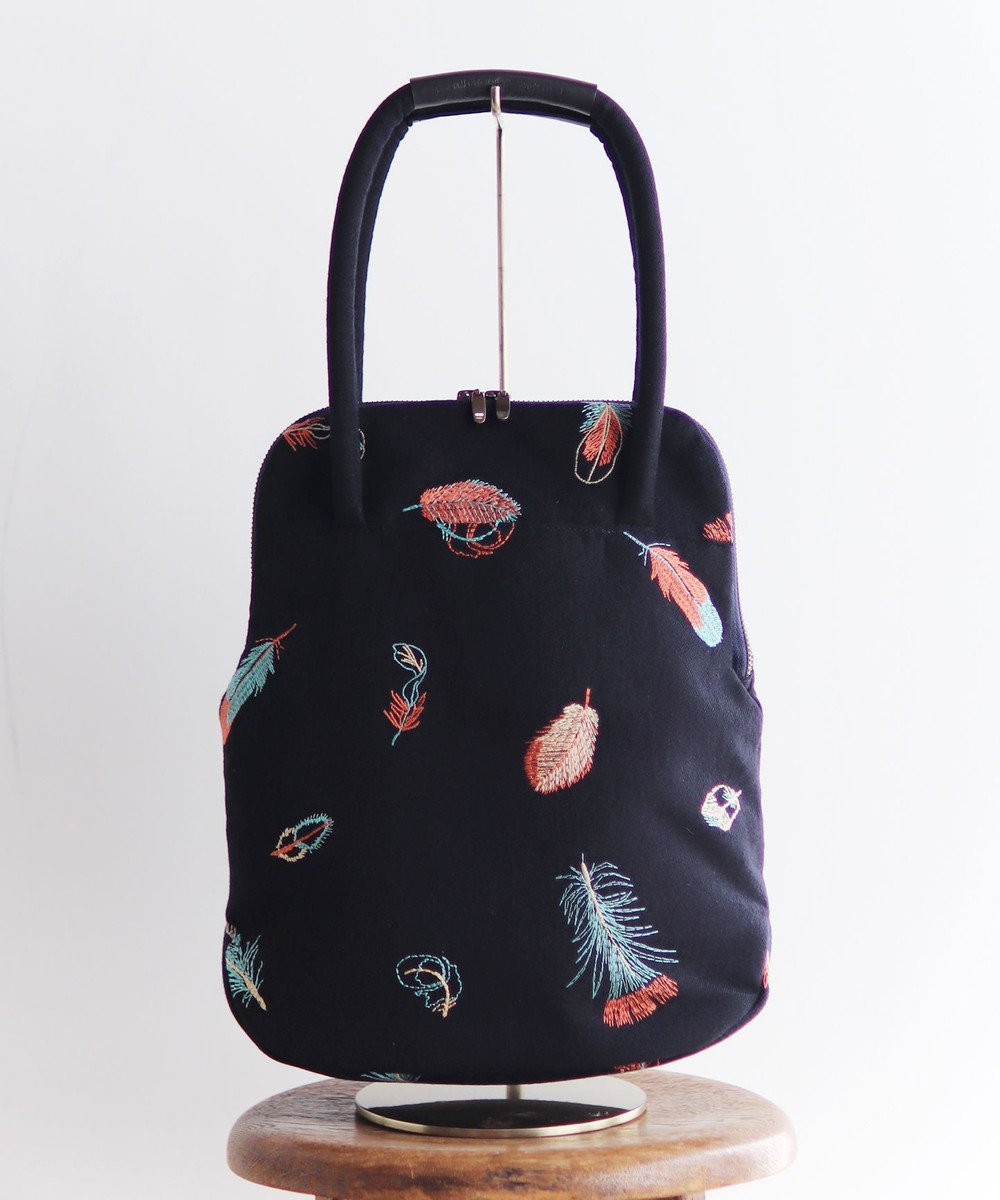 鳥の羽刺繍のショルダーバッグ / AND WOOL | ファッション通販 【公式 