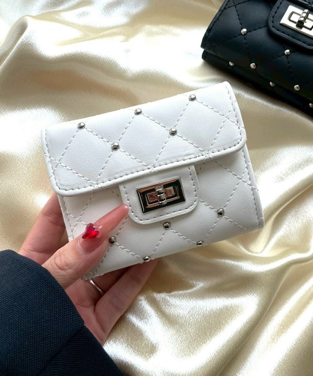 WEGO スタッズキルティングフラップウォレット 