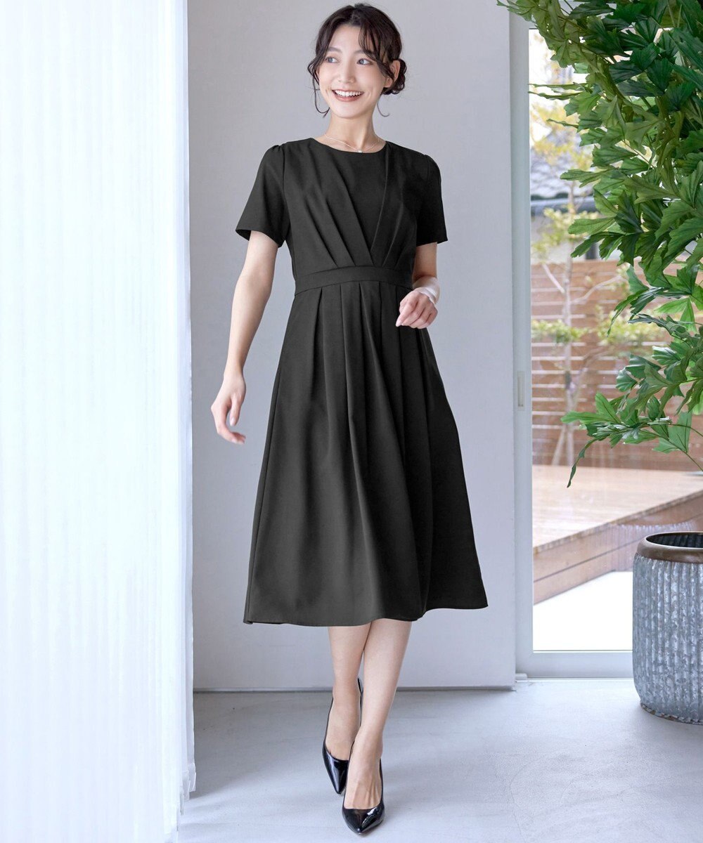 Tiaclasse L 【2TYPEスリーブ/半袖・ノースリーブ・洗える】タックフレアワンピース 