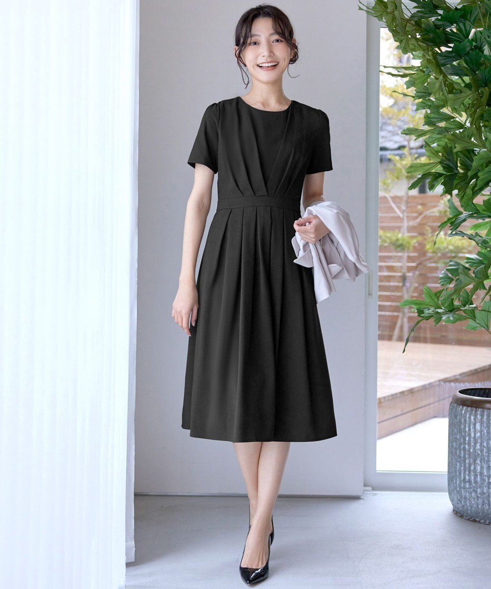 Tiaclasse L 【2TYPEスリーブ/半袖・ノースリーブ・洗える】タックフレアワンピース 