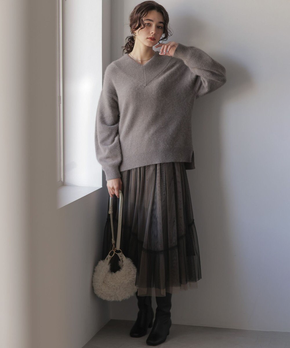 組曲 S フラッフィーファーＶネック ニット 
