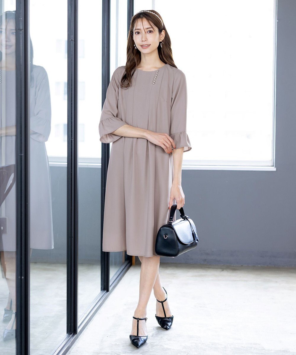 Tiaclasse L 【洗える】飴玉パールフレア袖ワンピース 