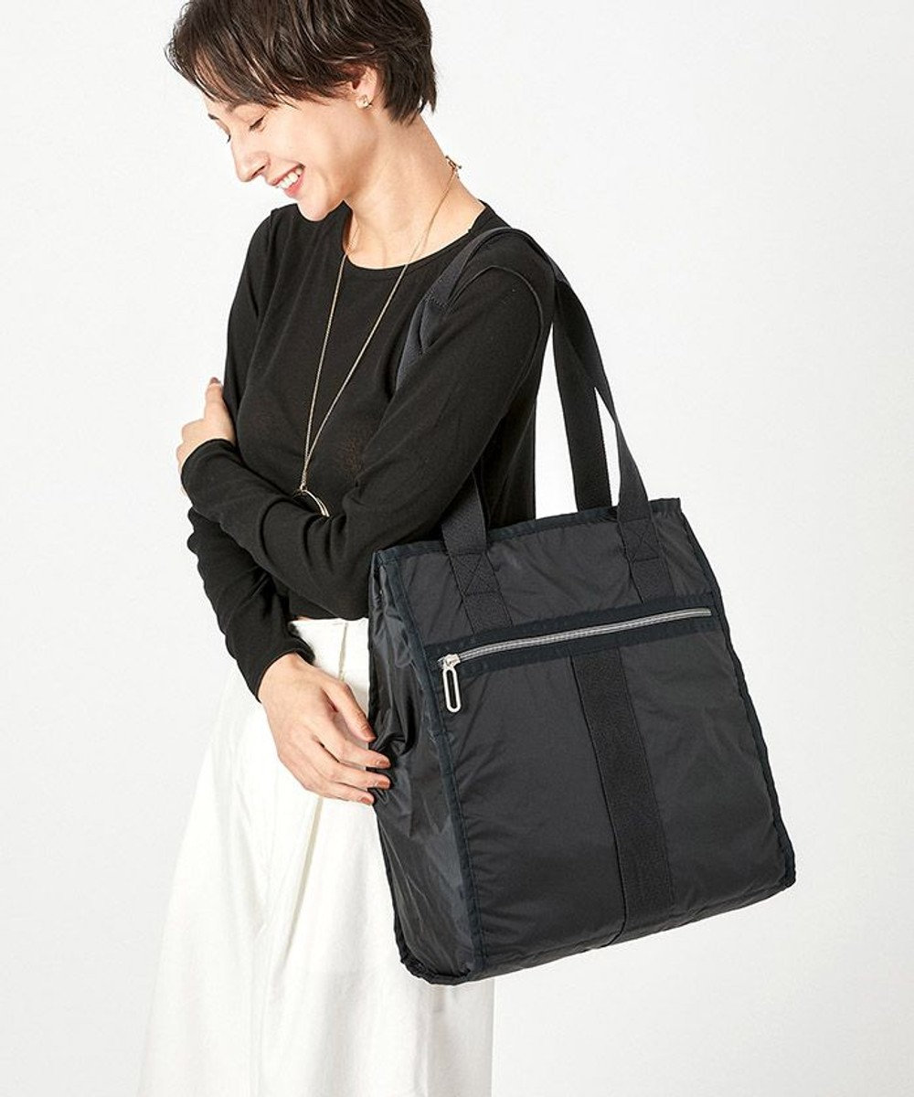 LeSportsac MEDIUM CITY TOTE/ブラックC ブラックC