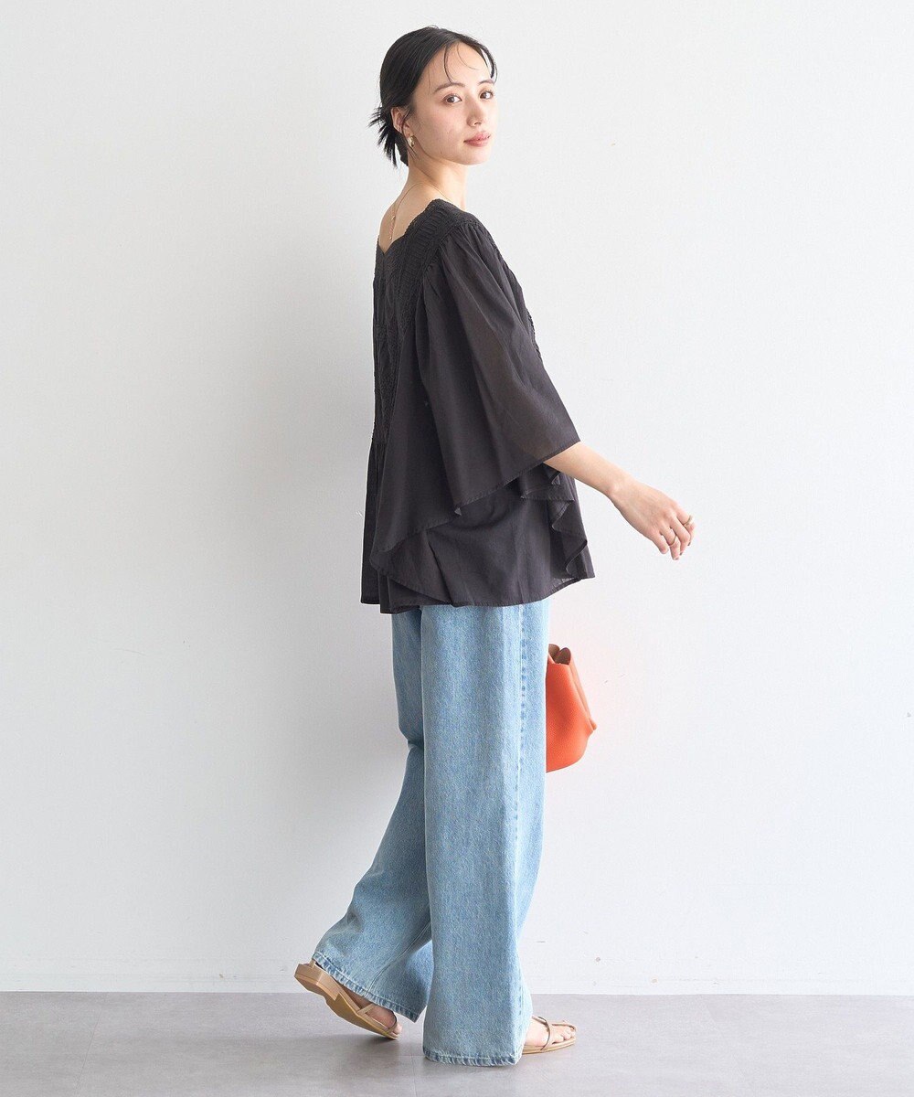 earth music&ecology 【WEB・一部店舗限定】【綿100％】レース＆ピンタックポンチョ 