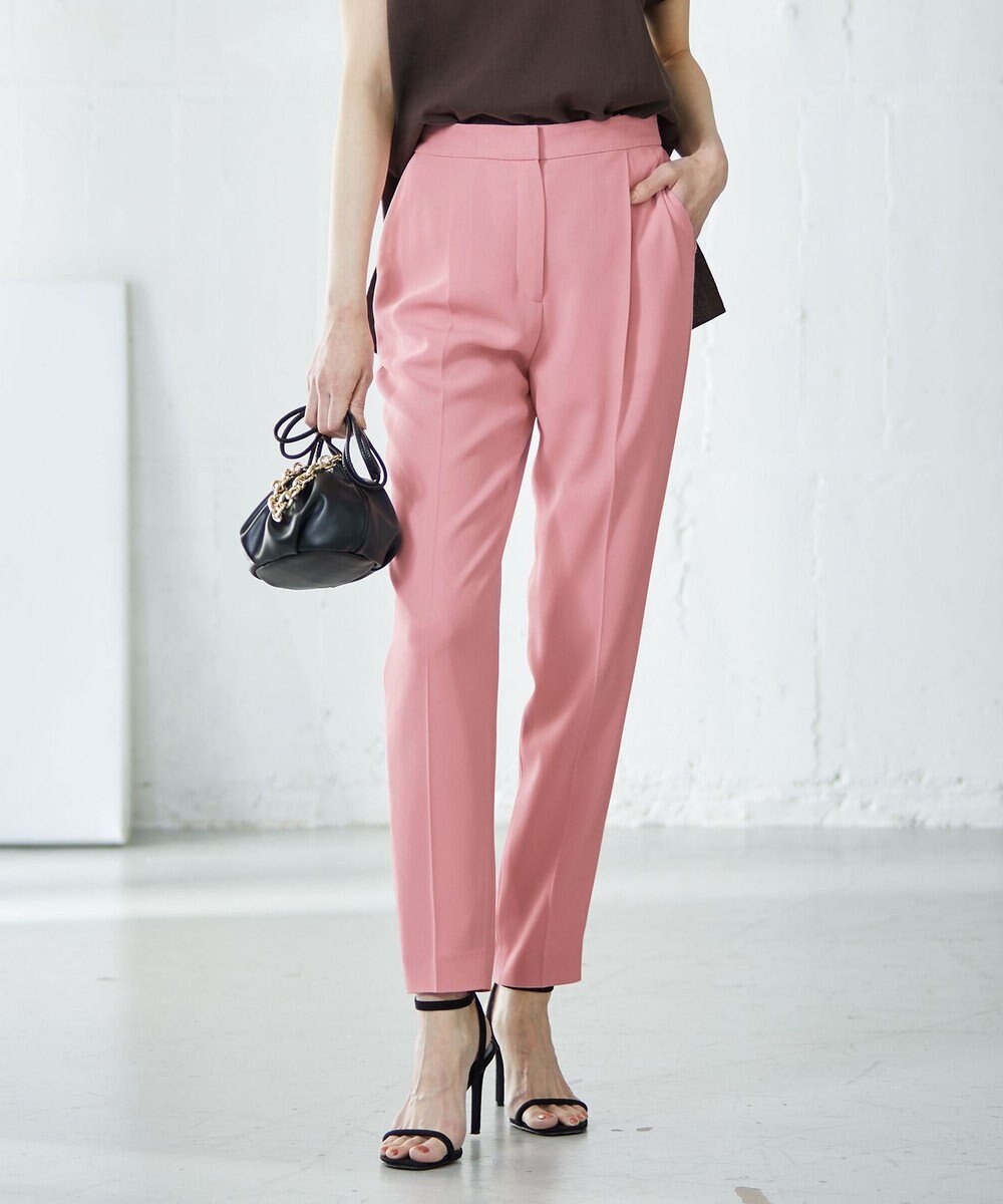 ICB 【人気のため新色追加・洗える】Naiaバックサテン テーパードパンツ 