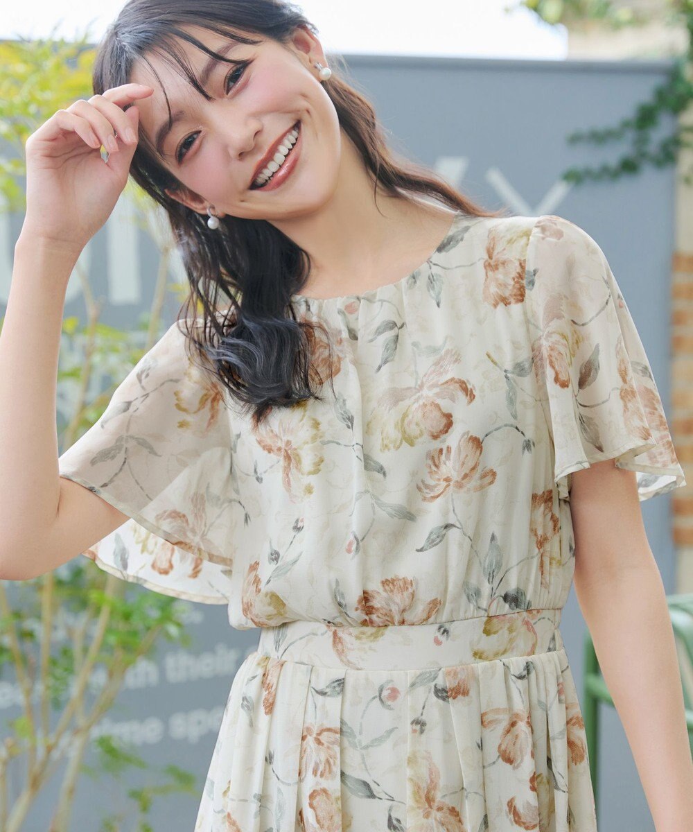 Tiaclasse 大花柄シフォンワンピース 