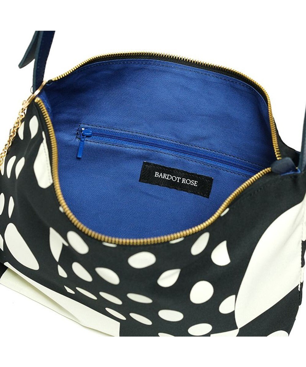 Regalo Felice 【長財布やペットボトルも入る / チャーム付き】ショルダー / REGALO 