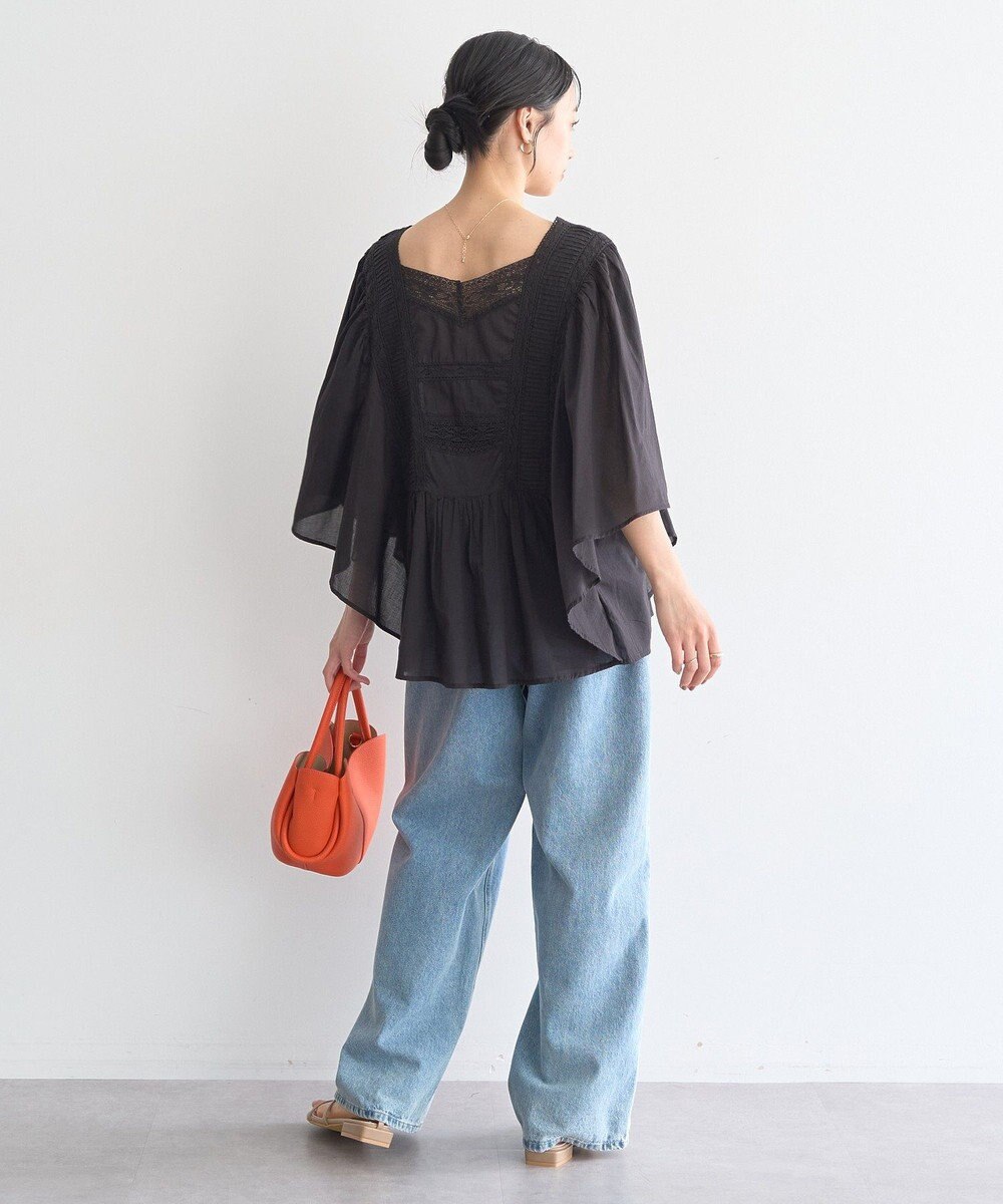 earth music&ecology 【WEB・一部店舗限定】【綿100％】レース＆ピンタックポンチョ 