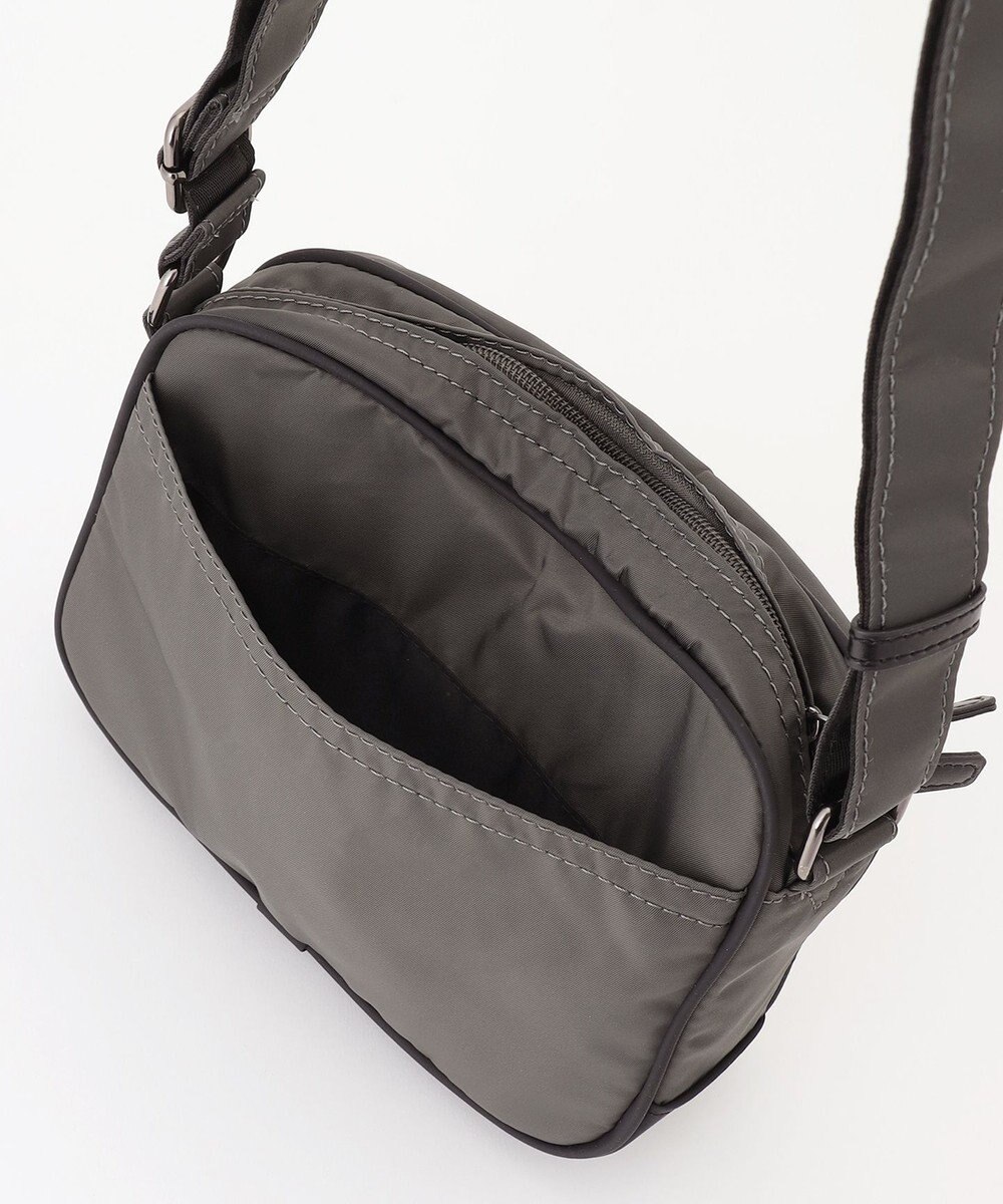 Y'SACCS 【Y’SACCS vous et】ナイロン×ポリウレタン ショルダー 