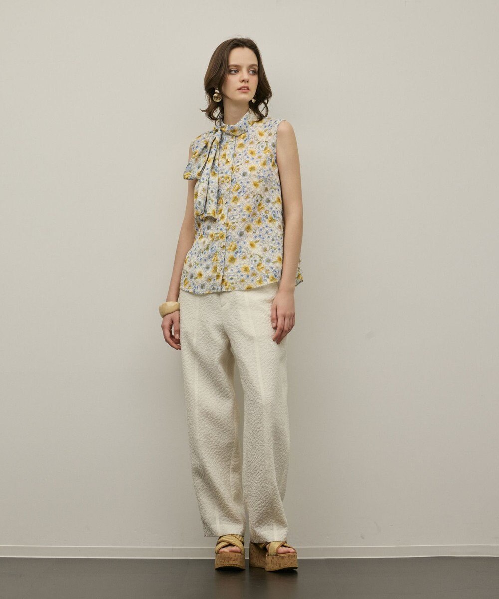 GRACE CONTINENTAL シアーフラワープリントジャガードブラウス 