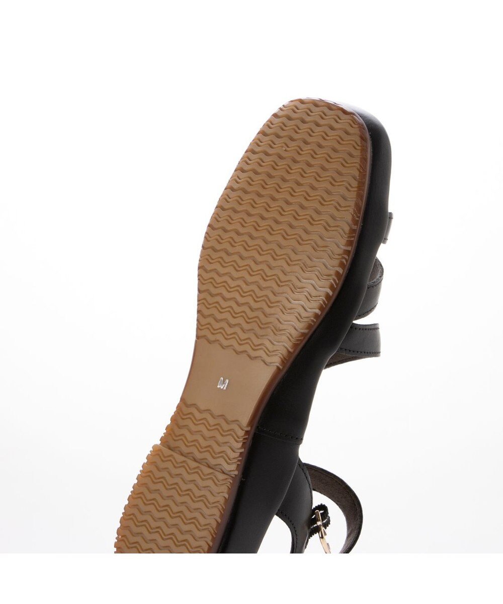 ing <ing>【サスティナブル】レザーストラップサンダル 